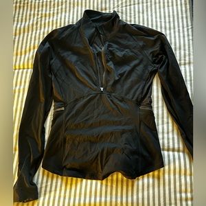 Lululemon - half zip-up- black